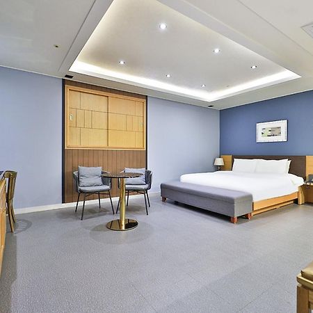 Seomyeon Ib Hotel Puszan Kültér fotó