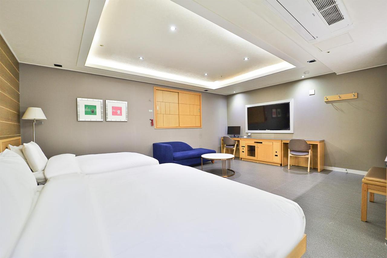 Seomyeon Ib Hotel Puszan Kültér fotó