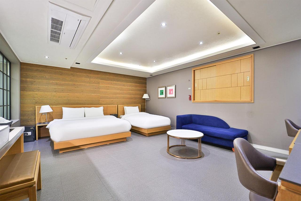 Seomyeon Ib Hotel Puszan Kültér fotó