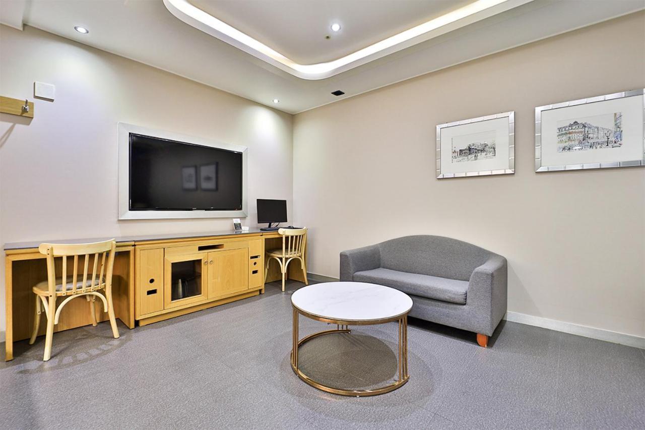 Seomyeon Ib Hotel Puszan Kültér fotó